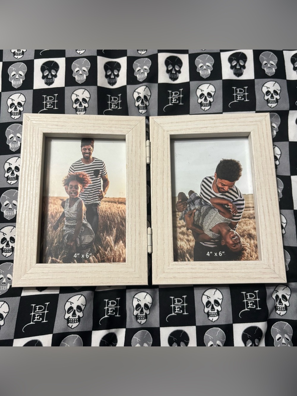 Target Threshold 4x6 Beige Double Hinge Photo Frame